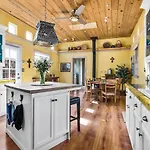 2bd Casa Lola