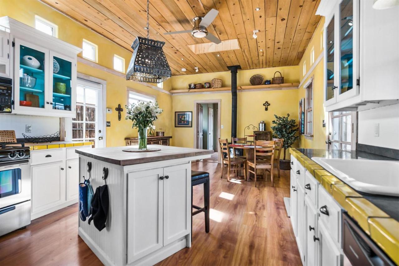 Casa Lola